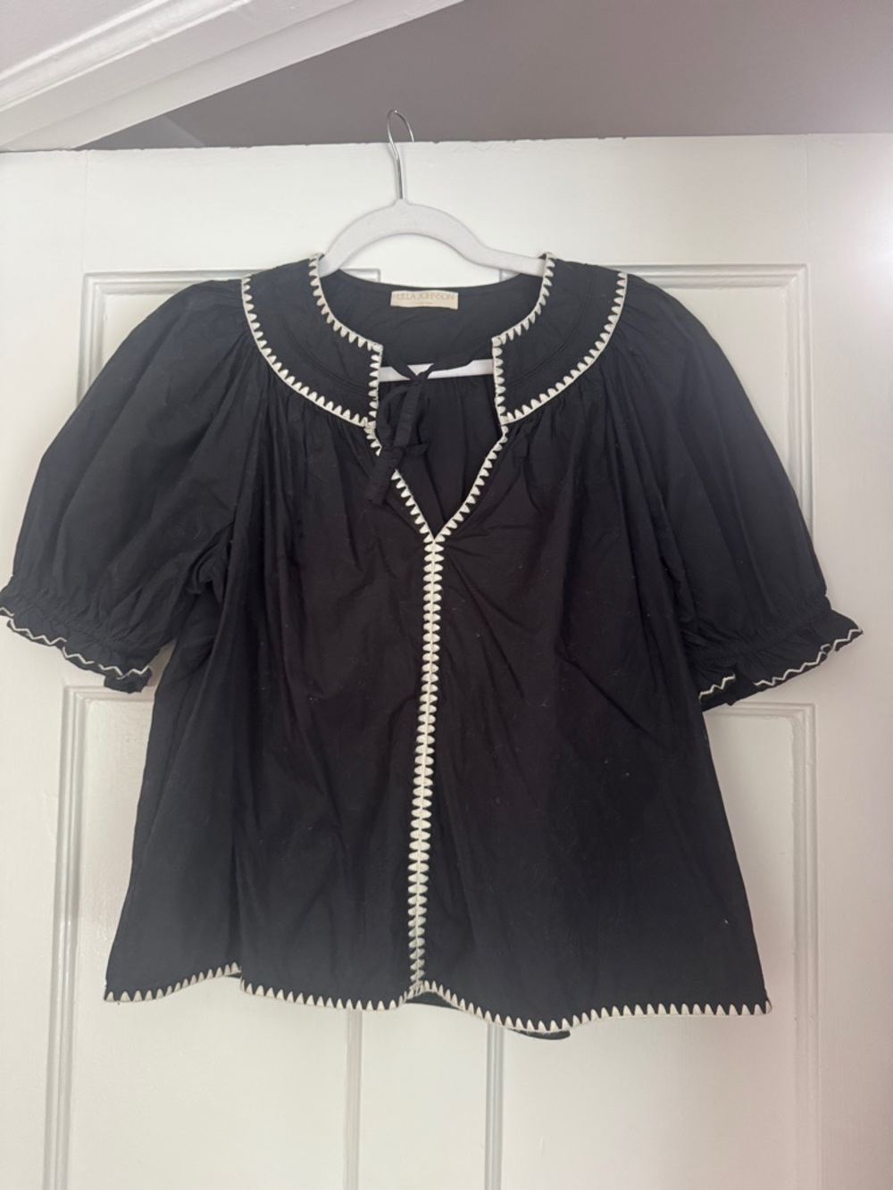 Black Puff-Sleeve Blouse with Contrast Trim - Classic Women's Top